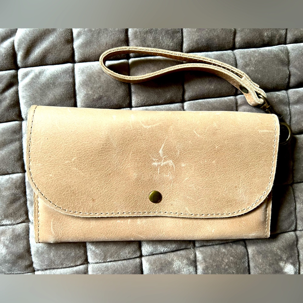 ABLE Mare Phone Wallet